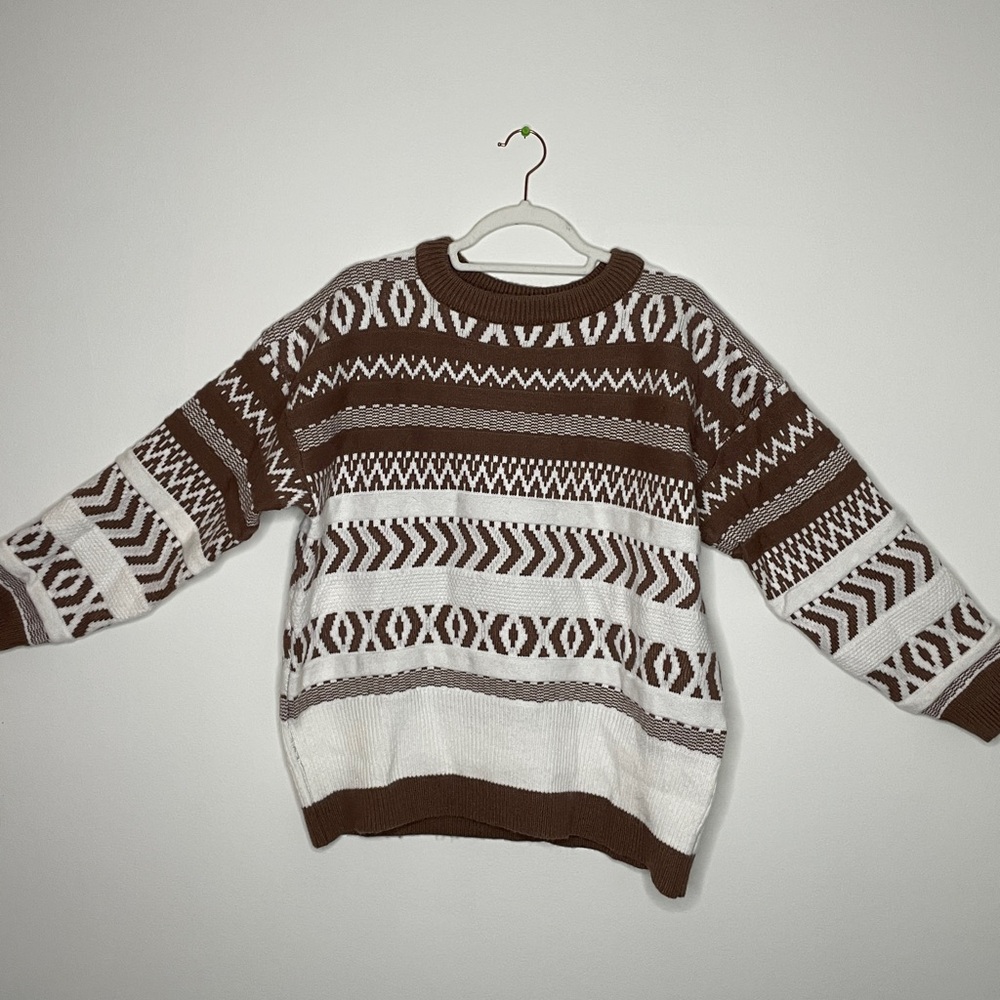 Pink Lily Extended Stay Brown Printed Crew Neck
Sweater